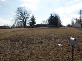 160 Lions Den Ln, Paducah, KY 42003