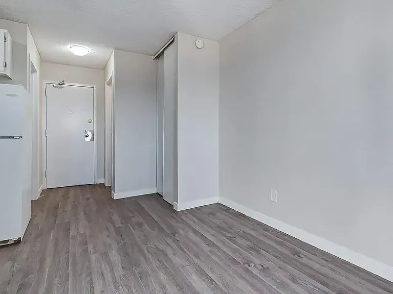 865 Confederation Dr — Photo 19
