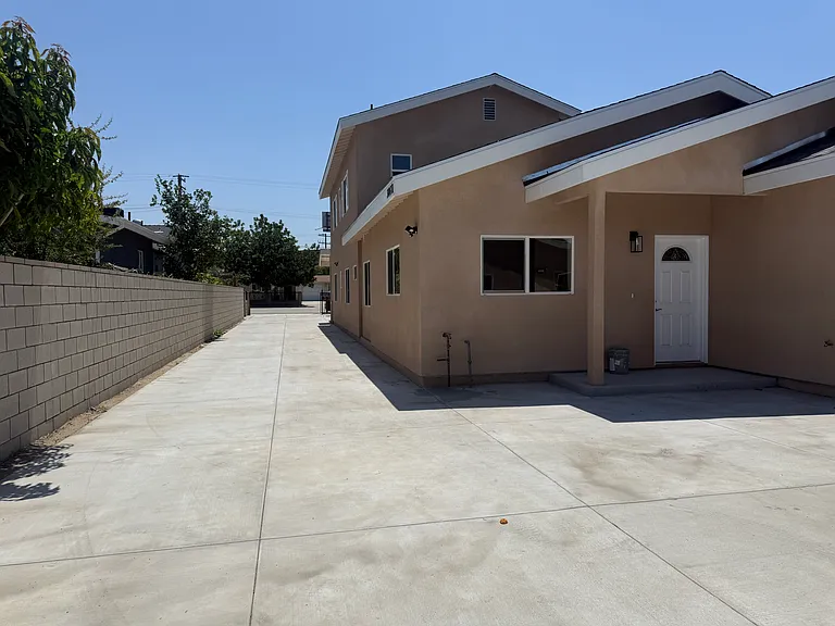 3047 Frazier St — Photo 13