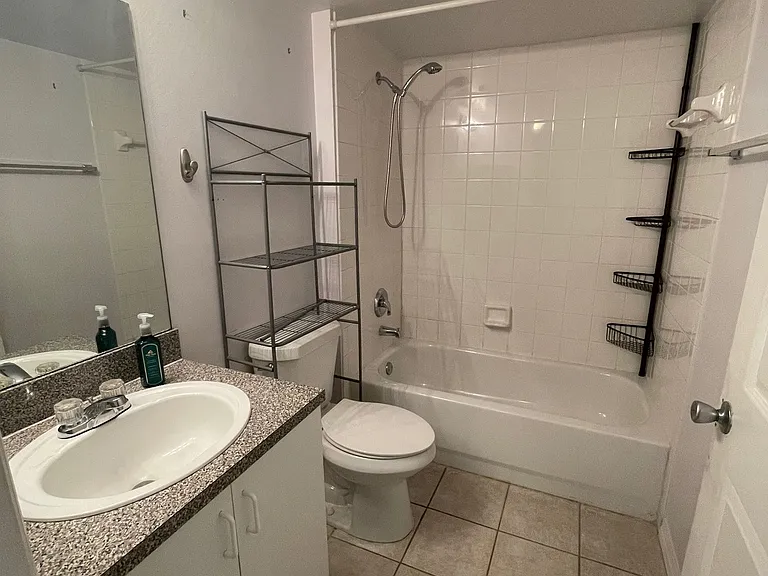 5005 Wiles Rd #102 — Photo 14