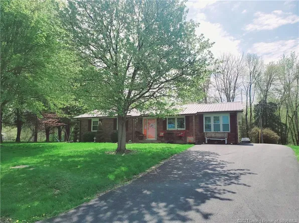 588 E Marshfield Rd, Scottsburg, IN 47170