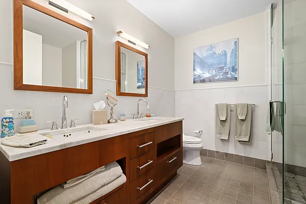 Sold by Damico Group Real Estate | media 16