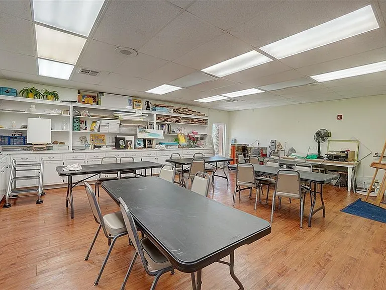 5108 Brittany Dr S #205 — Photo 32
