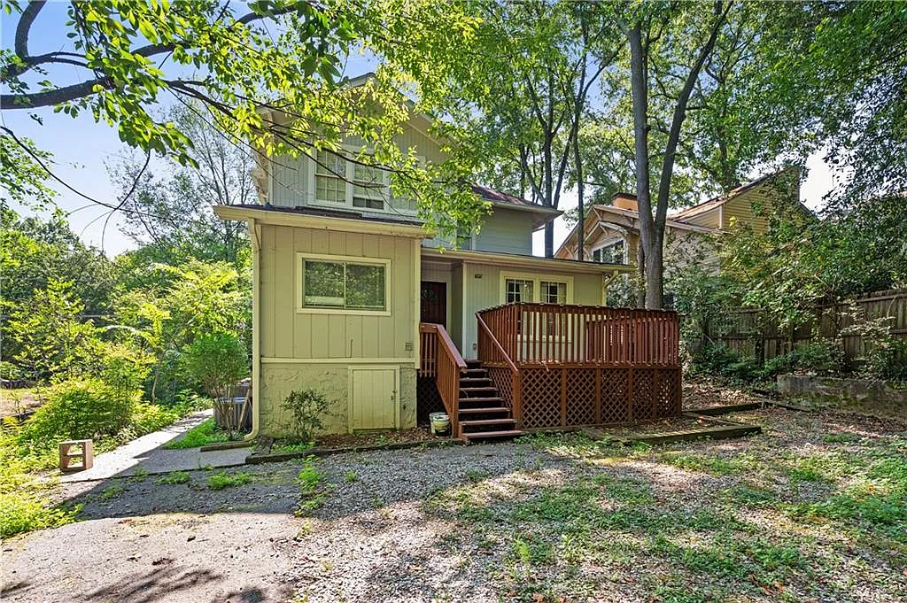 1 bed, 1.0 bath, 900 sqft, $1,500 — Photo 2