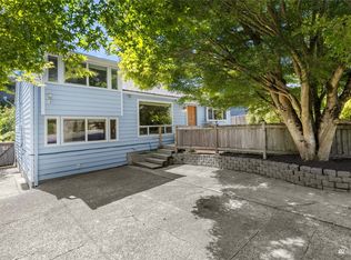 3313 SW 106th St, Seattle, WA 98146