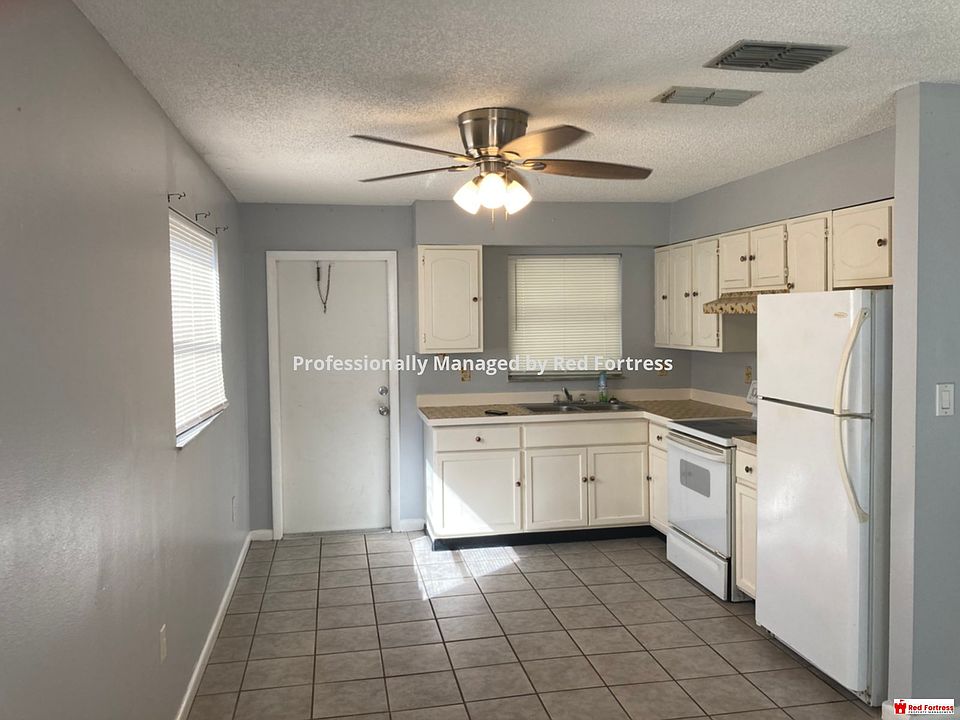 2nd image of 2173 Twin Brooks Rd