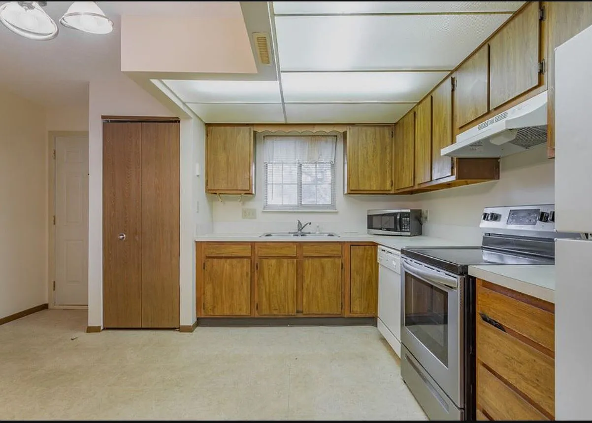 Brookpoint Apts-534 - D — Photo 4