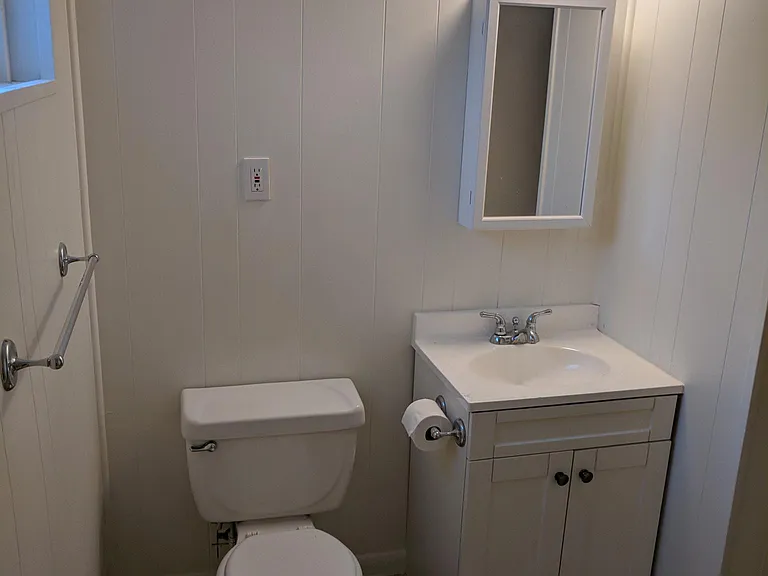 1383 E McCormick Way — Photo 12