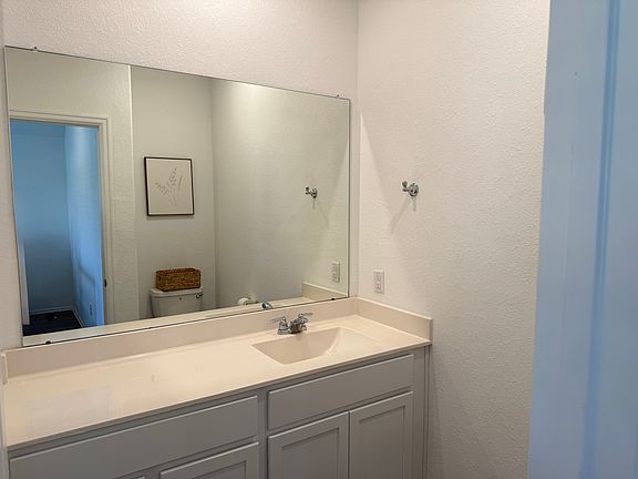 4th image of 3005 Kendrick Springs Ln
