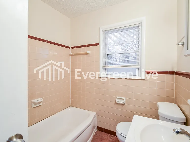 3669 Bishops Bridge Rd — Photo 9