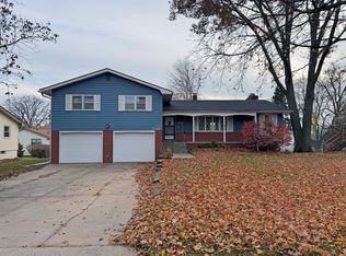 12359 Shirley St, Omaha, NE 68144