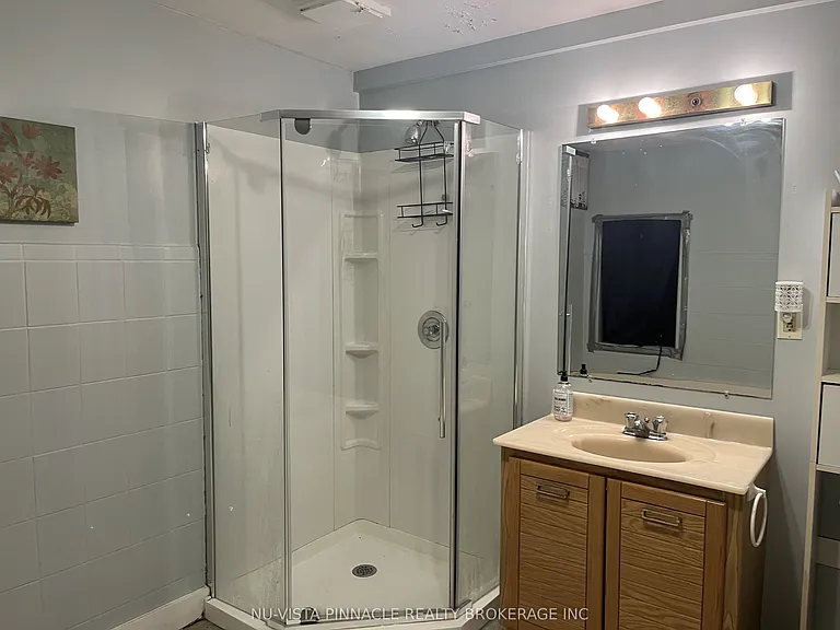 101 Castlegrove Blvd — Photo 24