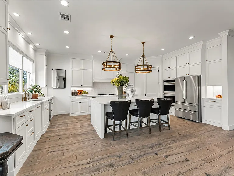 2033 Pebble Bend Dr — Photo 15