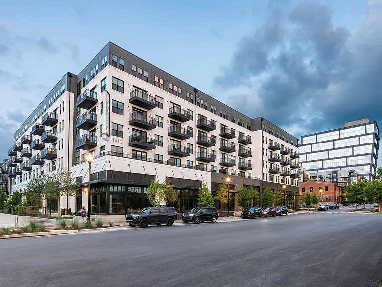 Striking design, refined finishes, and a walkable location_Modera Riverview puts you close to it all, right where the action meets the river.