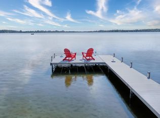 655 N Shore Dr, Forest Lake, MN 55025