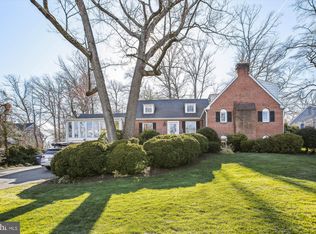 5950 Wilton Rd, Alexandria, VA 22310