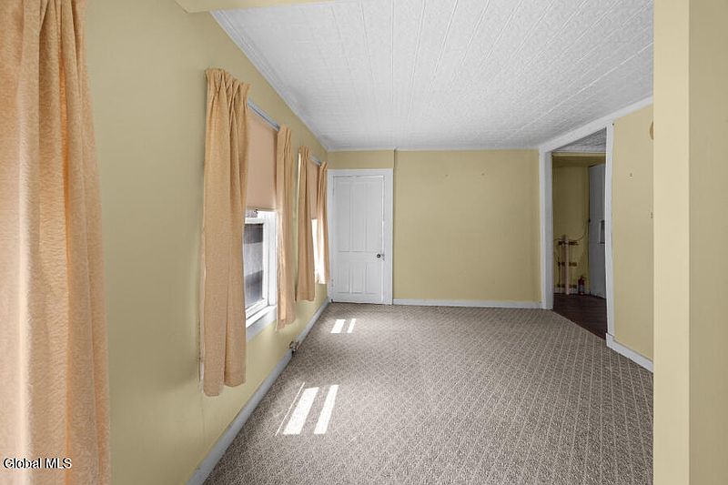4th image of 87 Ida Street