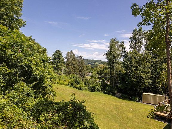 5th image of 78 Skyline Drive