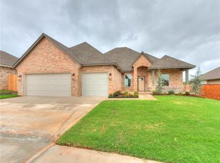 7128 NW 156th St, Edmond, OK 73013