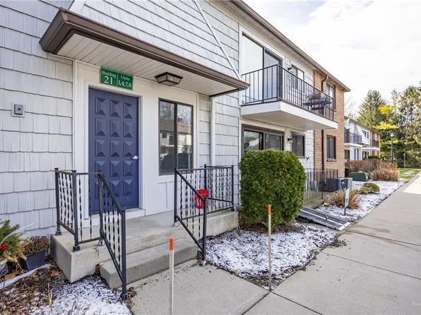 21 High St #4, Fairport, NY 14450