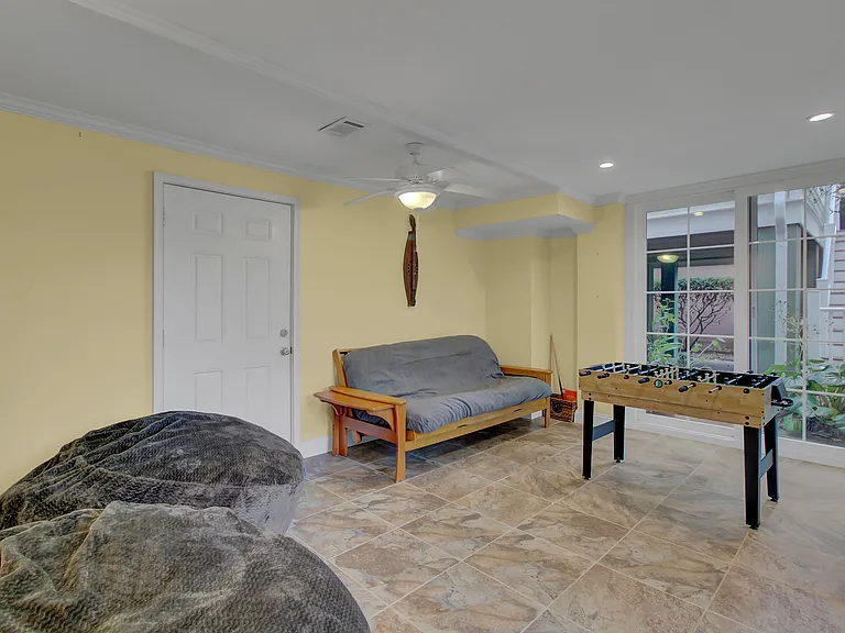 7 Yacht Harbor Ct — Photo 25