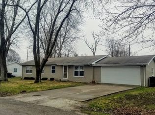 3 Baker St, Rushville, IL 62681
