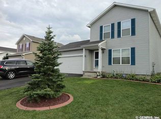 57 Wendy Ln, Rochester, NY 14626