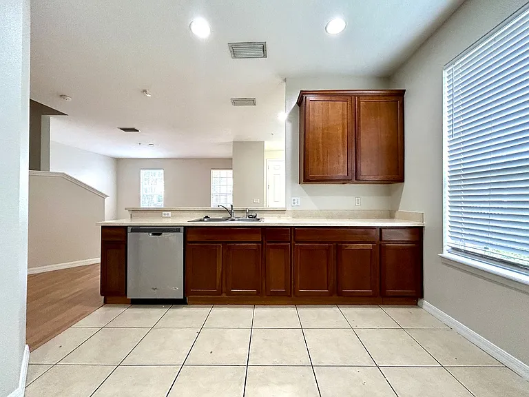 10849 Spider Lily Dr #30B — Photo 12