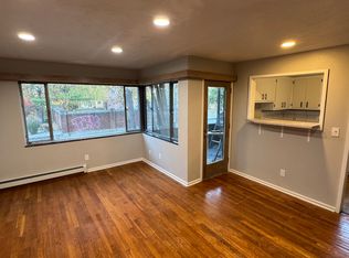 319 State St APT 8, Adrian, MI