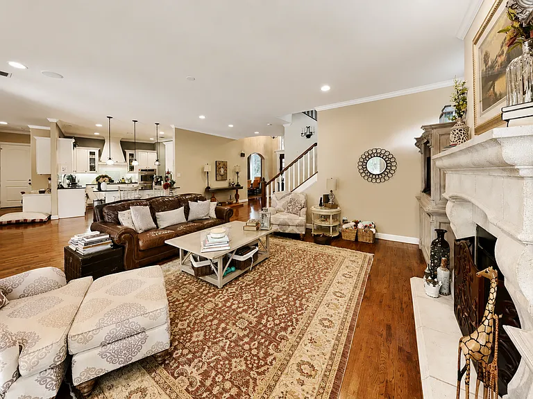 2929 Park Arbor Ct — Photo 8