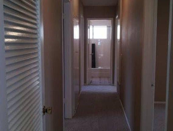 Hallway to Downstairs bedrooms