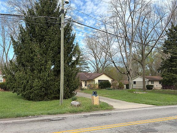 3rd image of 5814 Cooper Rd