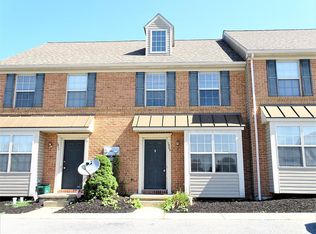 1909 Shady Oak Dr, Mount Joy, PA 17552
