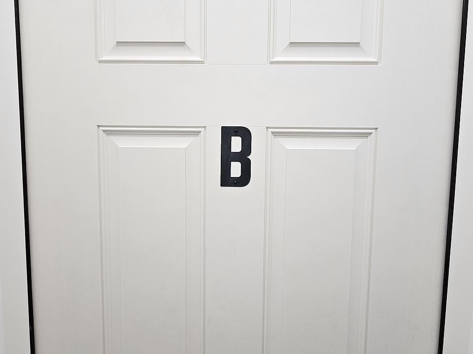 1st image of 1013 W Sedgley Ave #B