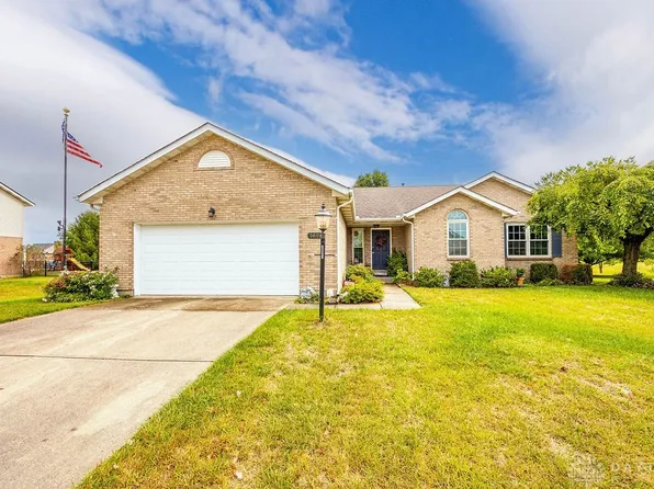 3601 Winter Hill Dr, Hamilton, OH 45011