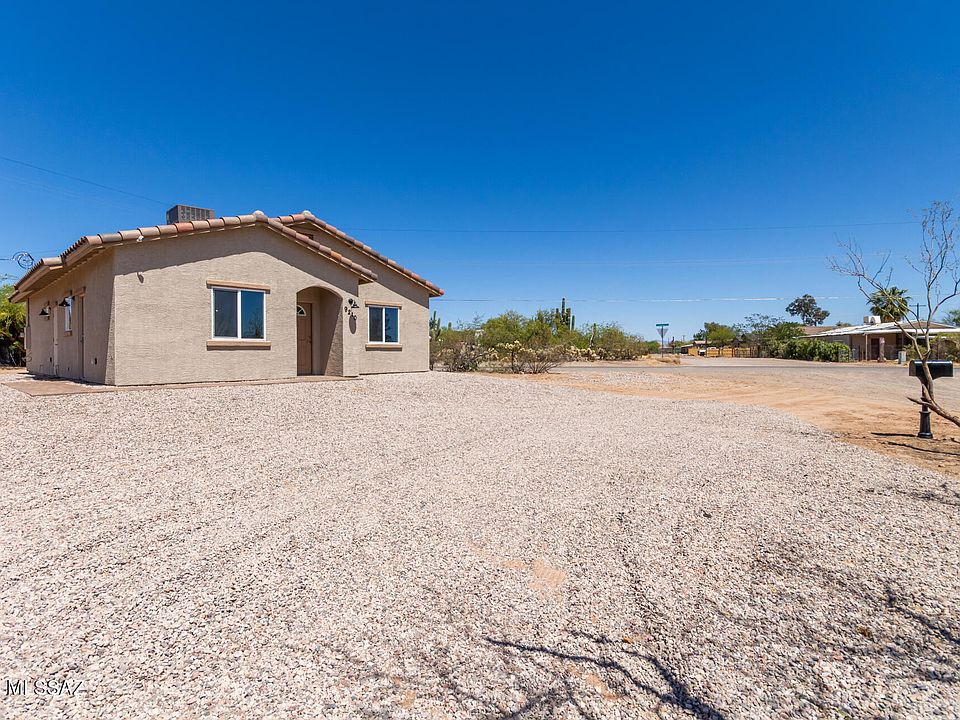 1st image of 10225 S Suncrest Dr