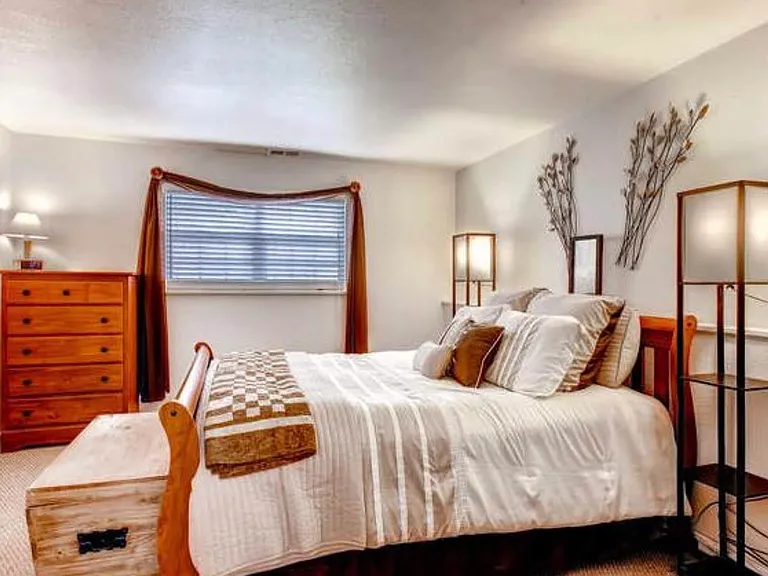 6499 S Kline Ct — Photo 5