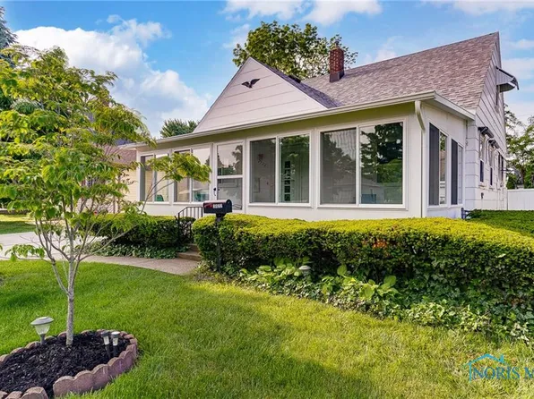 2922 117th St, Toledo, OH 43611