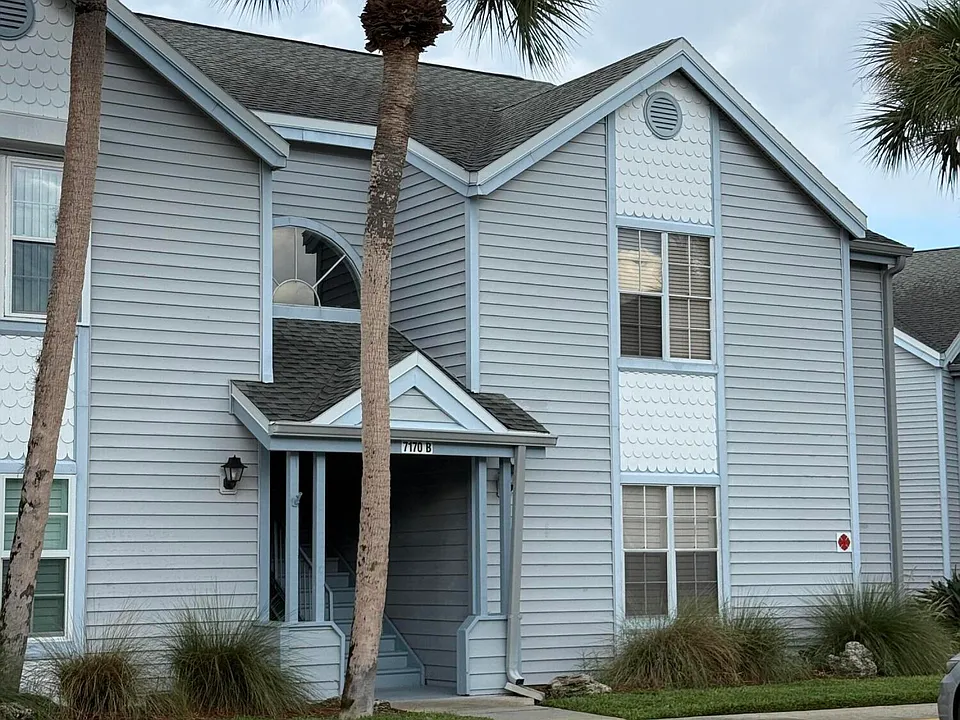 7170 N Highway 1 #204