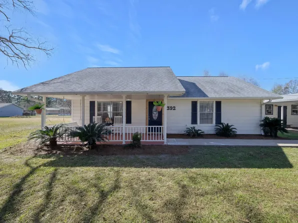 392 Timber Bay Dr, Trinity, TX 75862