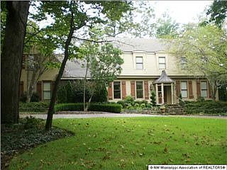 1st image of 1320 Dexter Ln