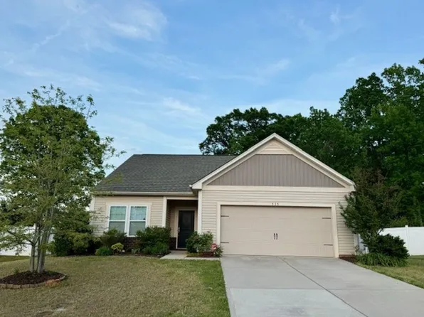 515 Smokehouse Ln, Albemarle, NC 28001