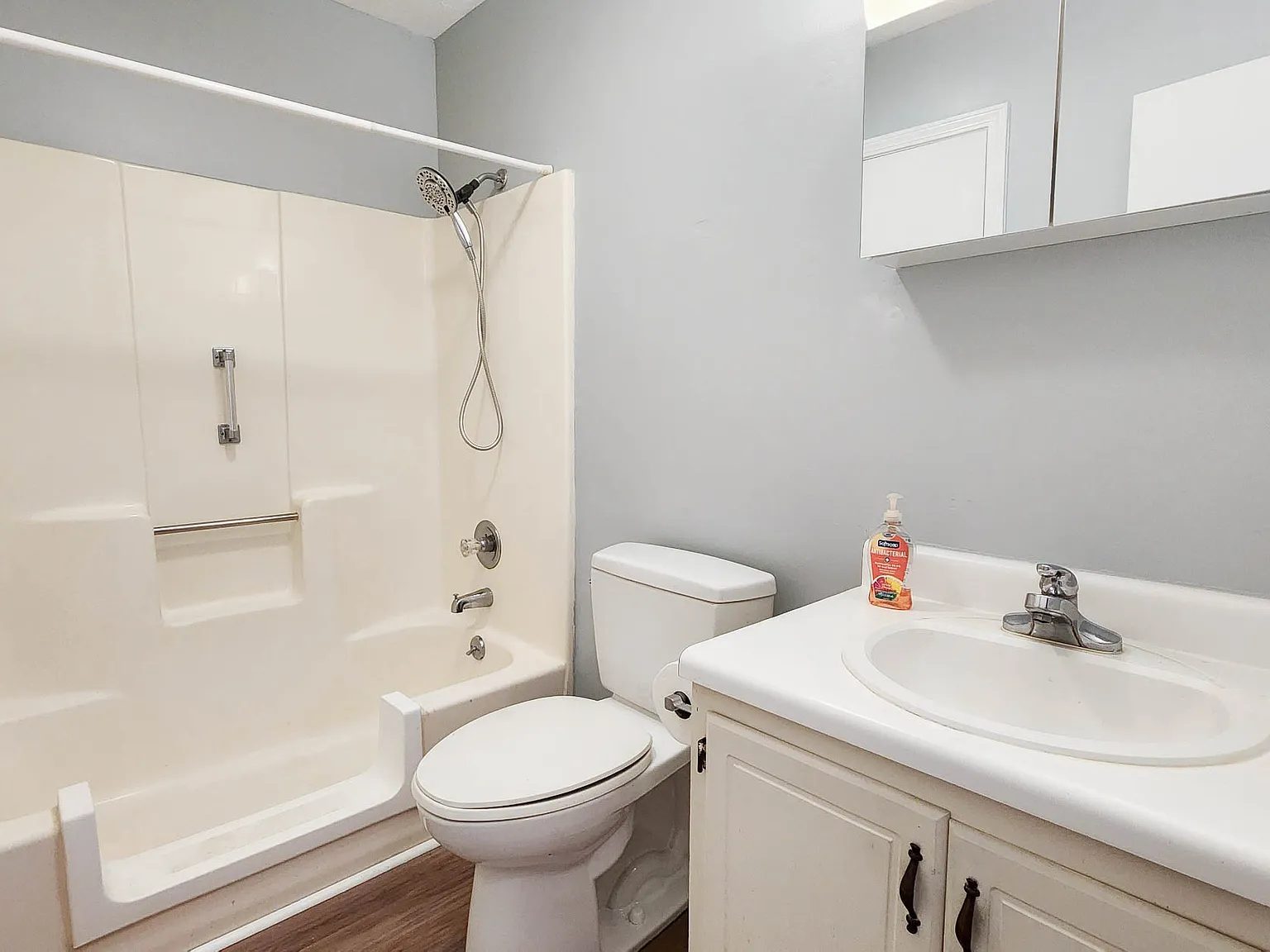 4583 Tarpon Bay Road - A — Photo 4