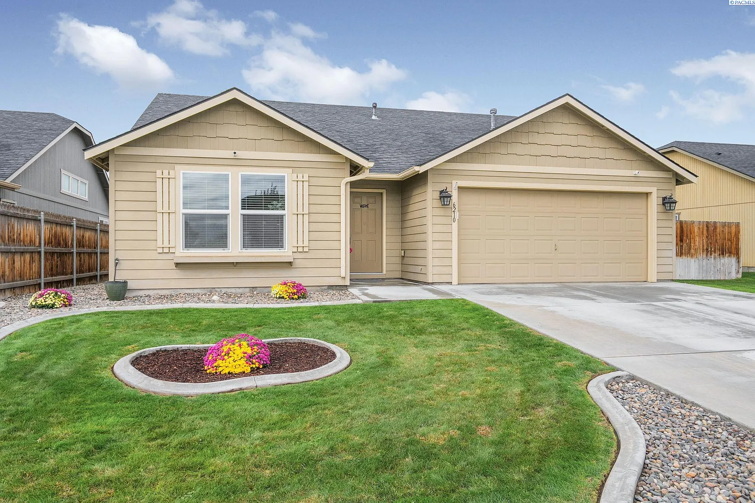 6210 Bayview Ln photo 1