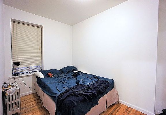 5th image of 351 St Nicholas Ave APT 25