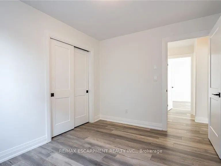 4289 Mountain St #3 — Photo 22