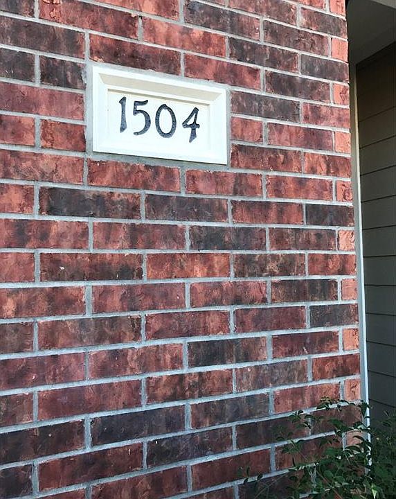 1st image of 305 Holleman Dr #1504