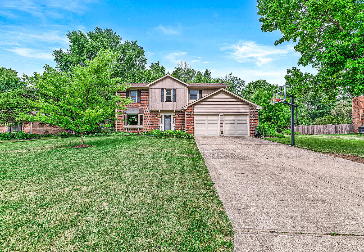 30 Waterford Ct, Zionsville, IN 46077 MLS 21928210 Zillow
