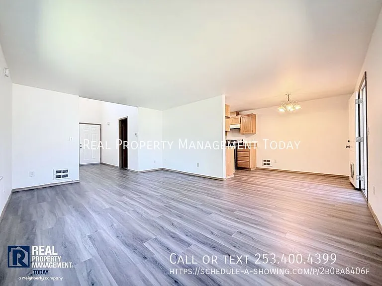 1539 91st St E — Photo 3