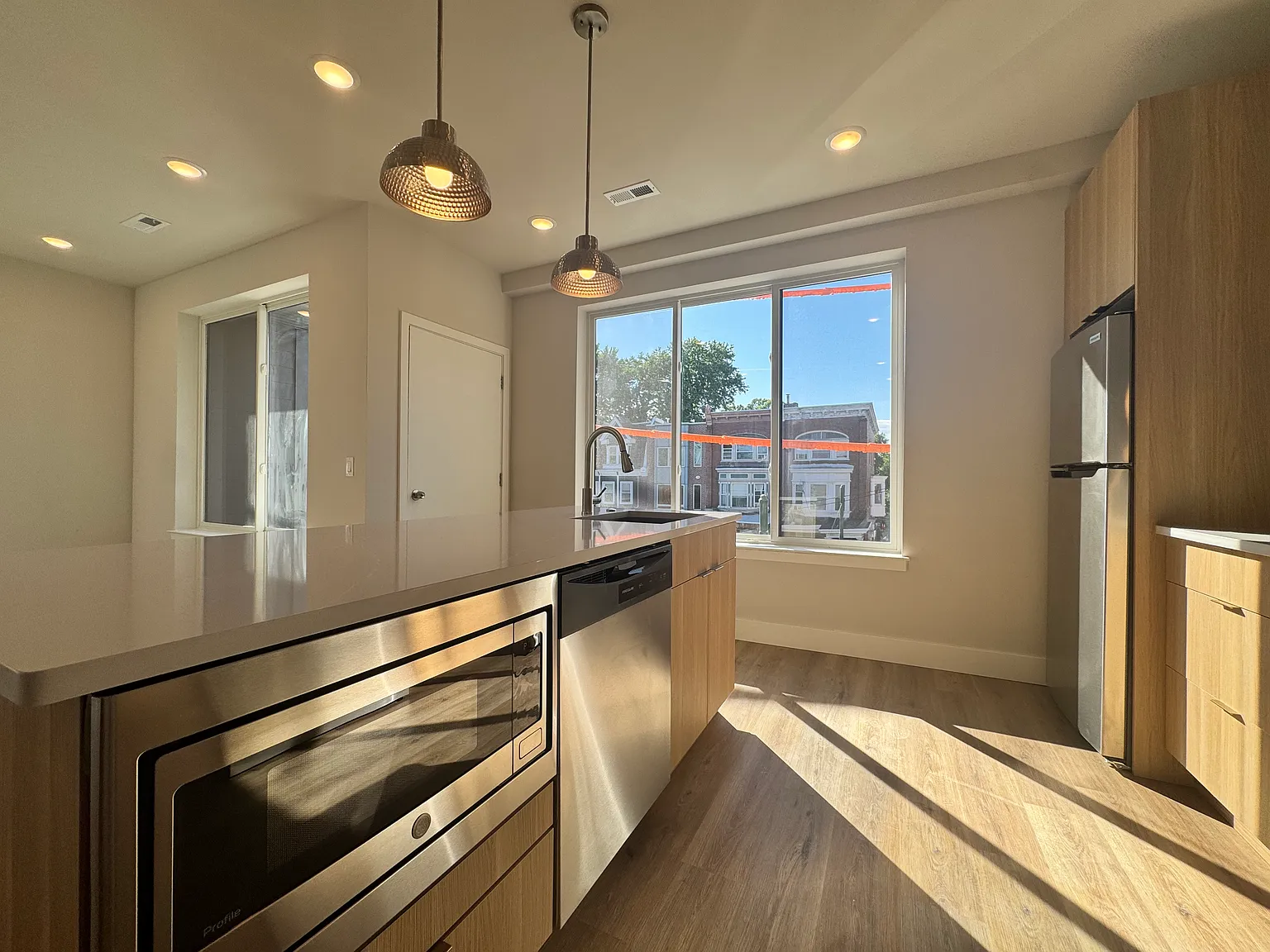 5222-24 Chester Ave — Photo 3